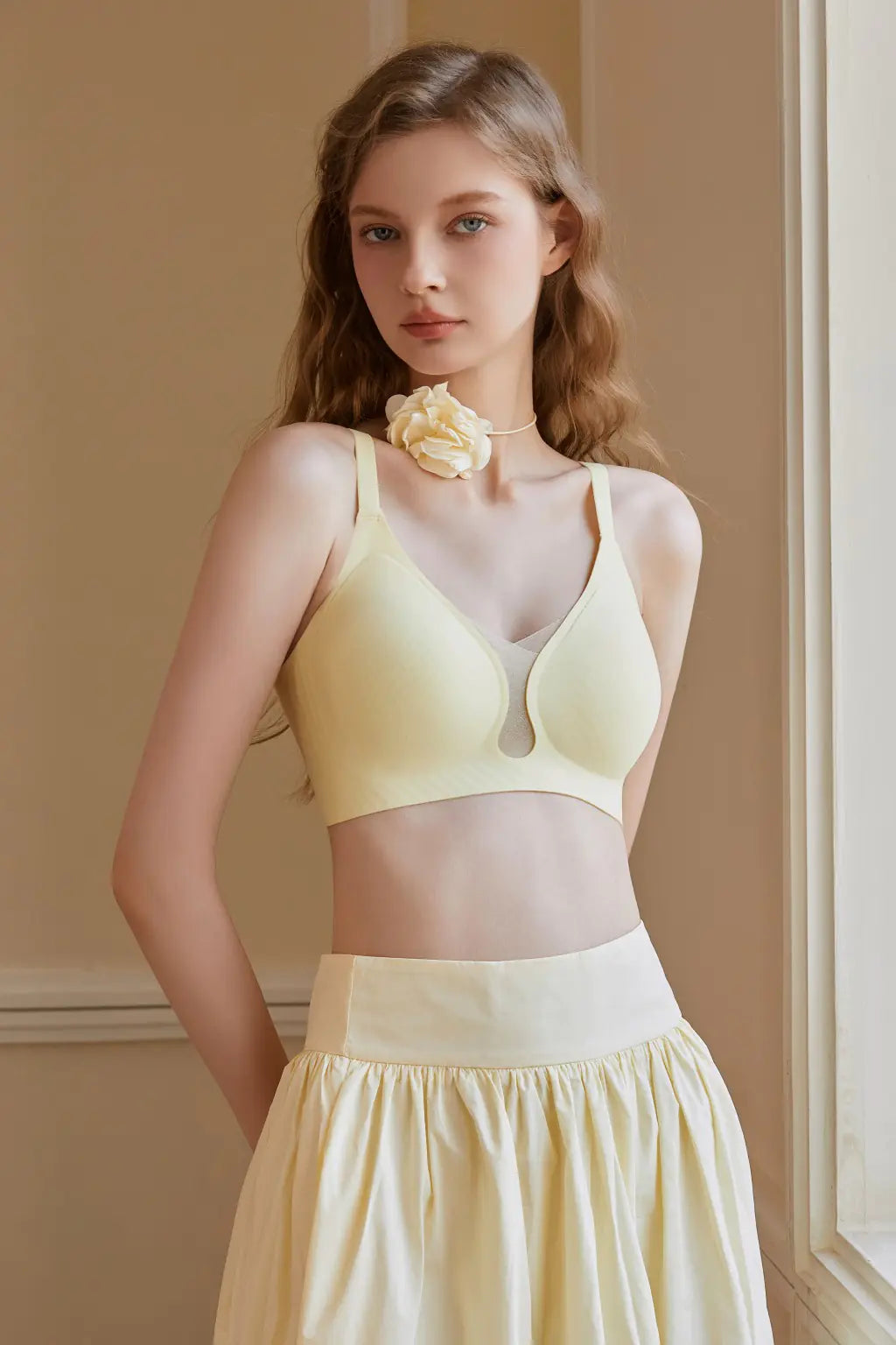 Comfort Adjustable Women's Bra with Honeycomb Cup