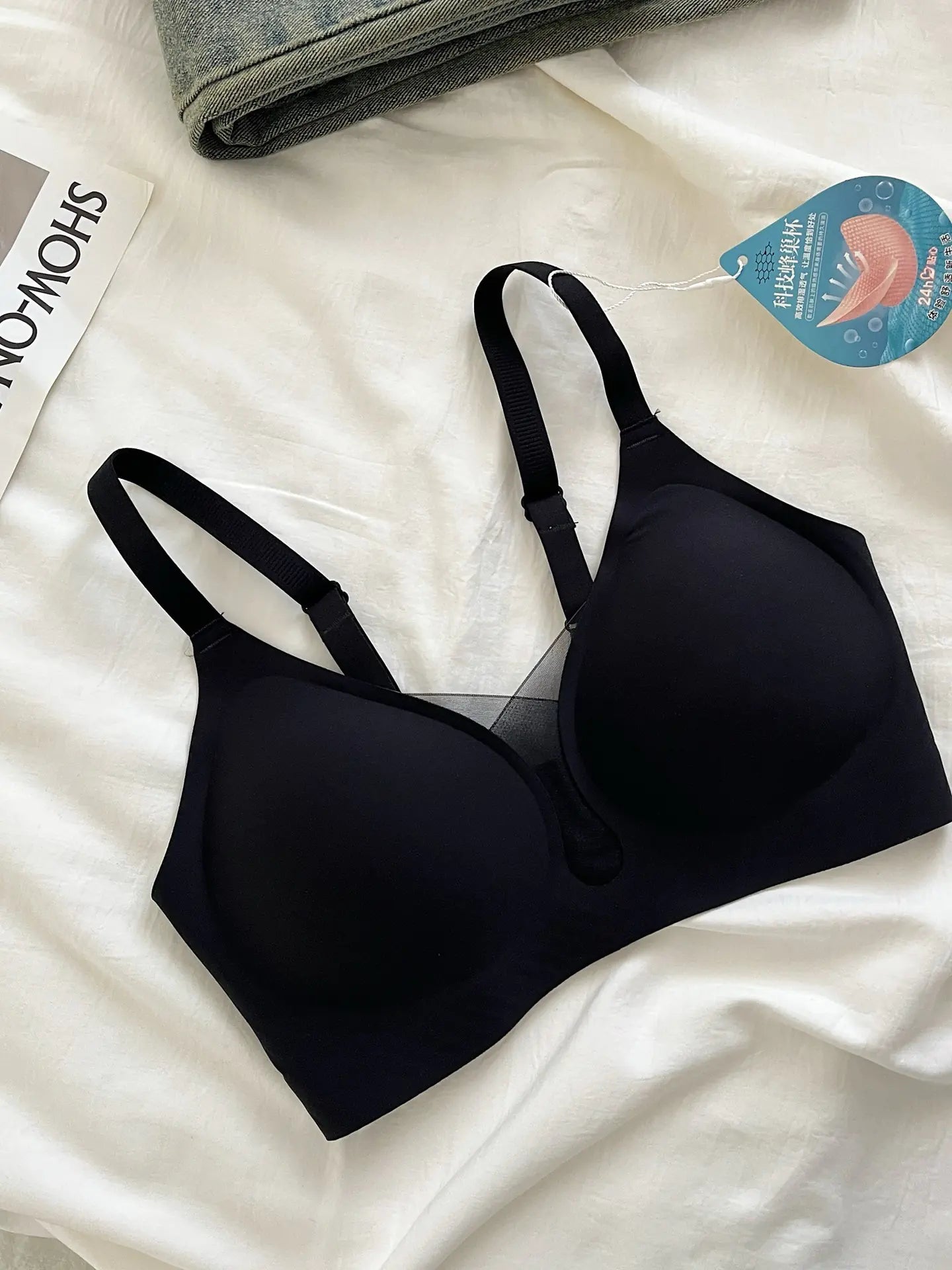 Comfort Adjustable Women's Bra with Honeycomb Cup